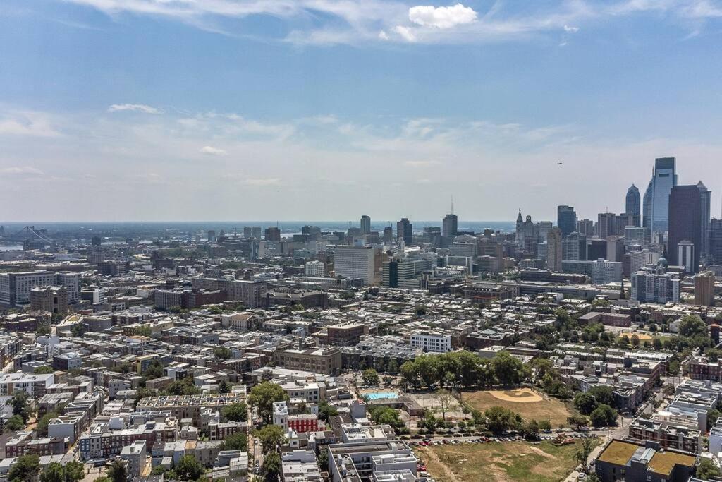 フィラデルフィアTrendy Fairmount Gem-5 Star Location, Roof Deck, Parking, Gr8 For Familiesアパートメント エクステリア 写真